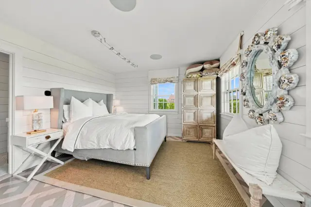 104 Baxter Road photo