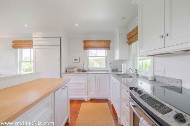110 Baxter Road photo