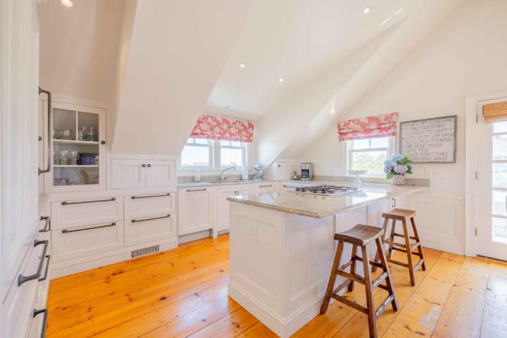 110 Baxter Road, Nantucket — photo 34