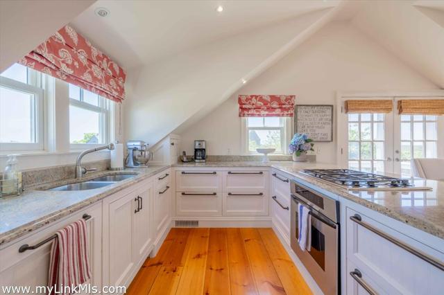 110 Baxter Road photo