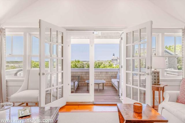 110 Baxter Road photo