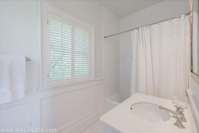 110 Baxter Road photo