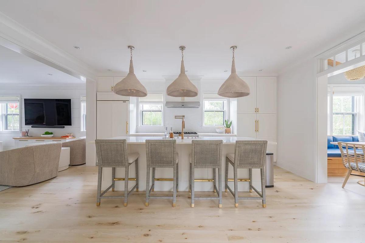 37 Vestal Street, Nantucket — photo 7