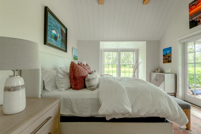 10 Sheep Commons Lane photo