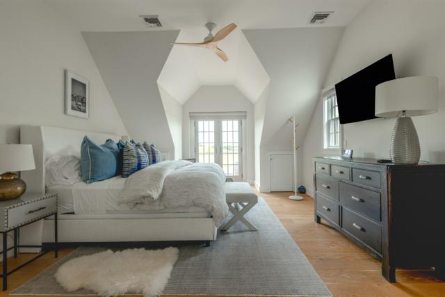 10 Sheep Commons Lane photo