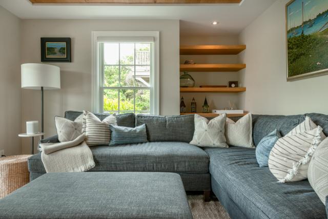10 Sheep Commons Lane photo