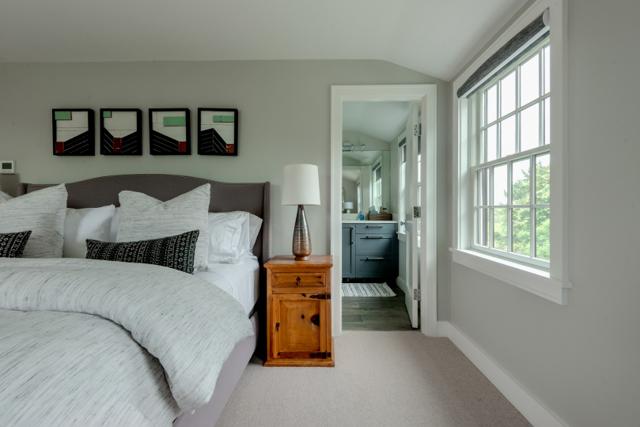 10 Sheep Commons Lane photo