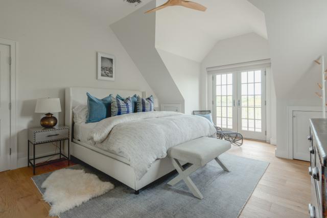 10 Sheep Commons Lane photo