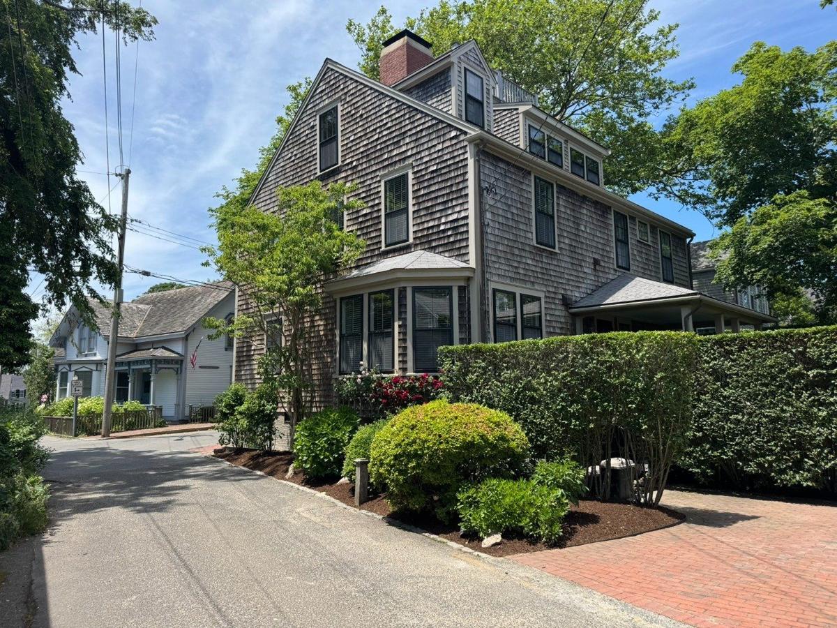 50 Fair Street, Nantucket — photo 3