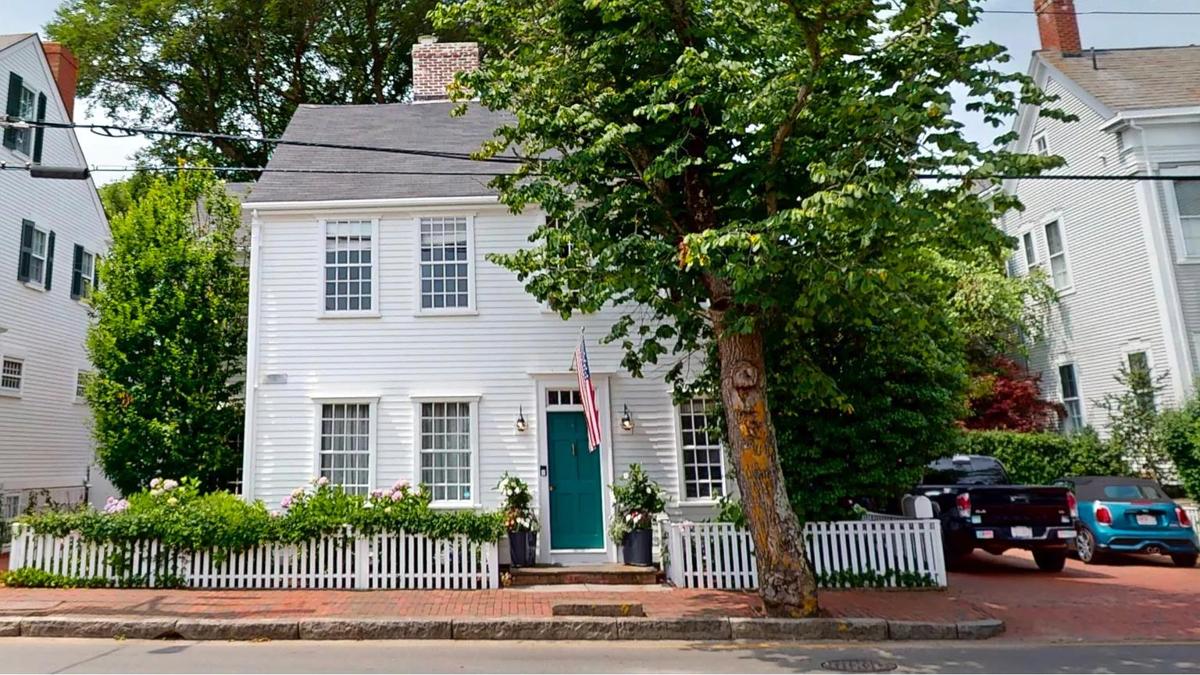 3 Pleasant Street, Nantucket — photo 1