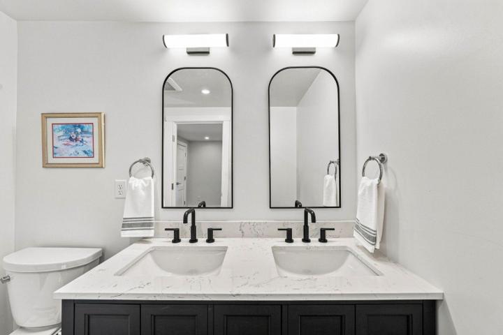 65A Surfside Road, Nantucket — photo 47