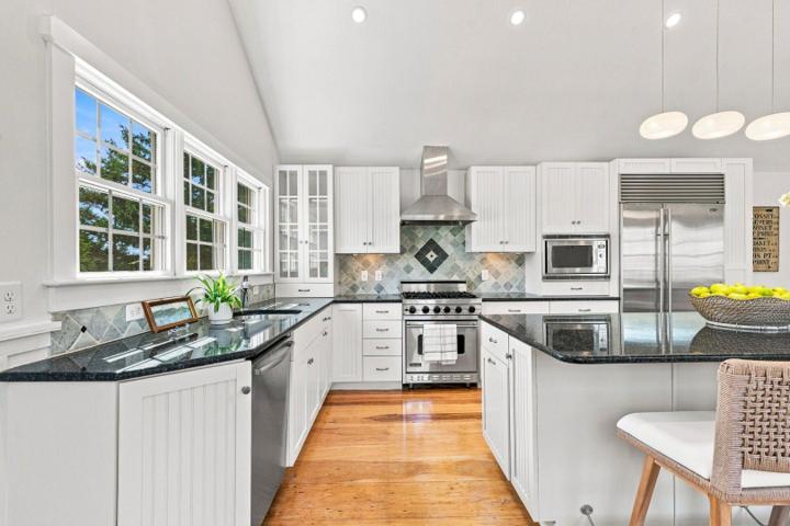 65A Surfside Road, Nantucket — photo 59