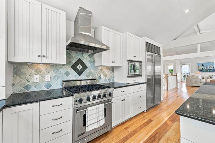 65A Surfside Road, Nantucket — photo 37
