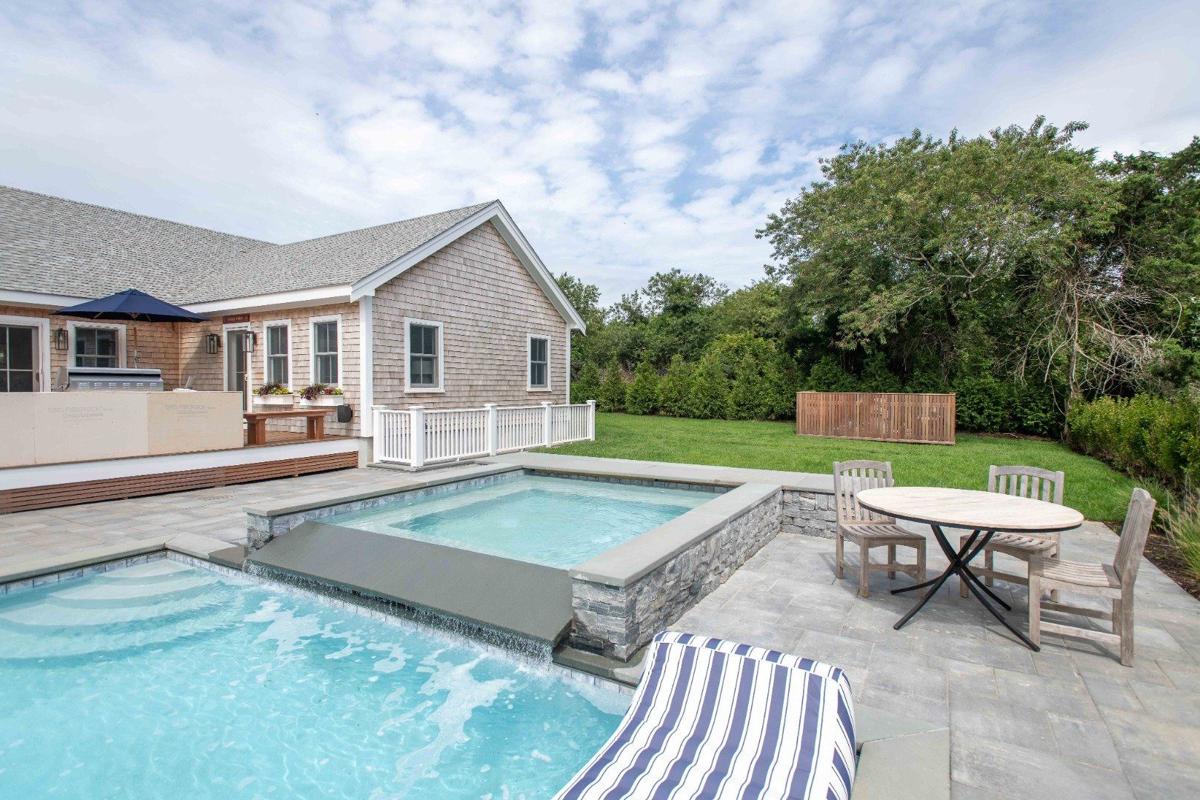 4 Bittersweet Lane, Nantucket — photo 35