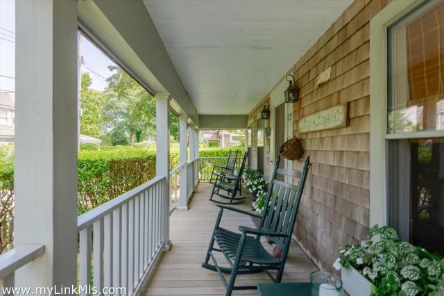 12 Cottage Avenue photo