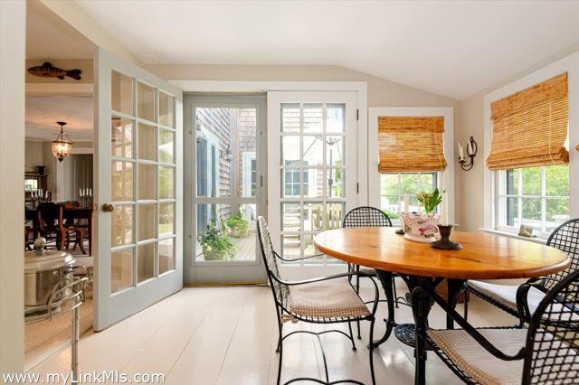 12 Cottage Avenue photo