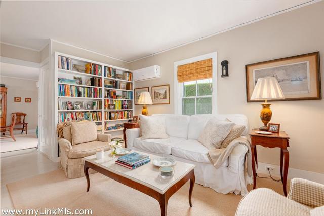 12 Cottage Avenue photo