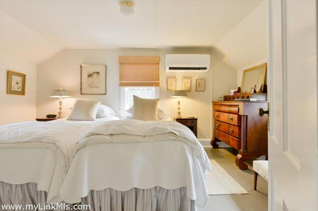 12 Cottage Avenue photo