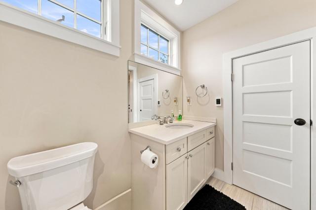 70 Hooper Farm Road photo