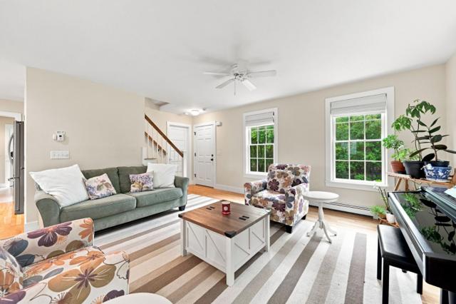 70 Hooper Farm Road photo