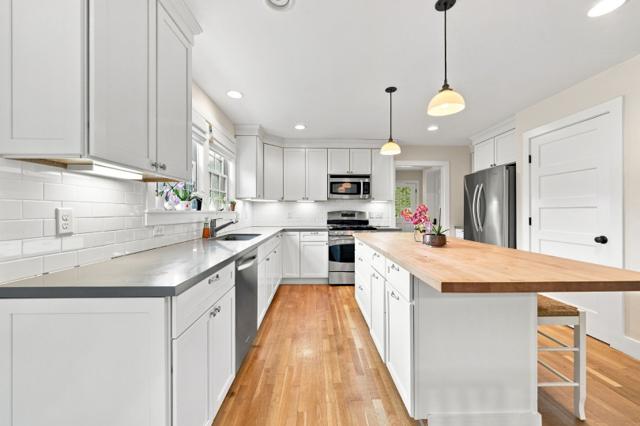 70 Hooper Farm Road photo