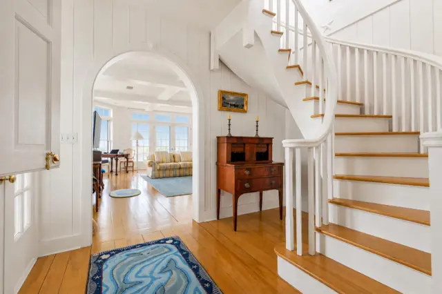 4 Black Walnut Lane photo