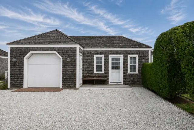 4 Black Walnut Lane photo