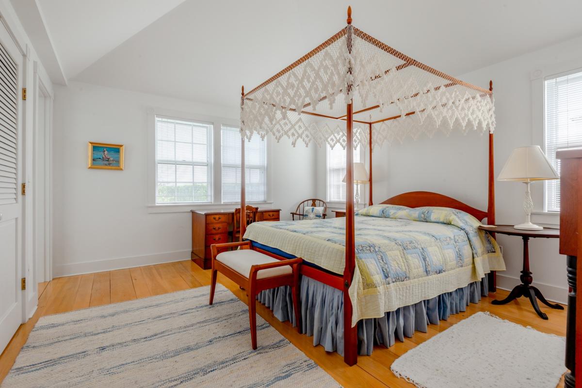 4 Black Walnut Lane, Nantucket — photo 30