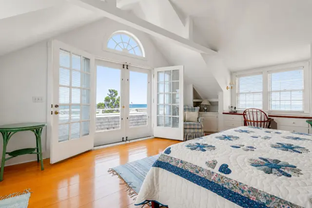 4 Black Walnut Lane photo