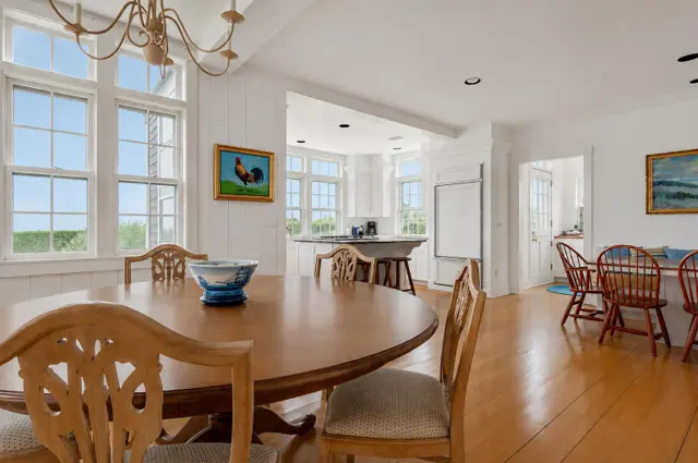 4 Black Walnut Lane photo