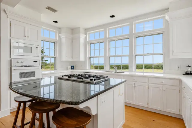 4 Black Walnut Lane photo