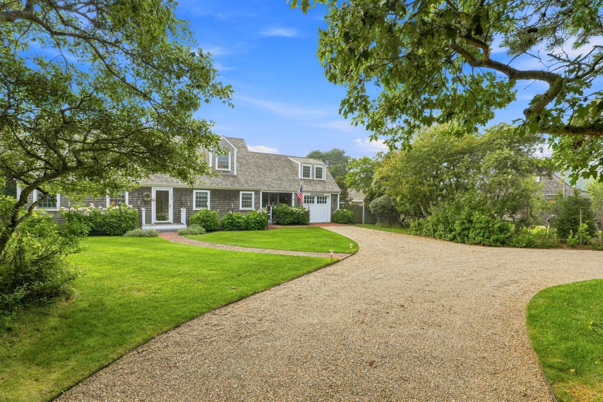135 Surfside Road, Nantucket — photo 2