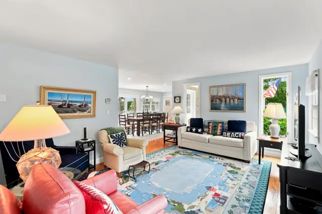 135 Surfside Road photo