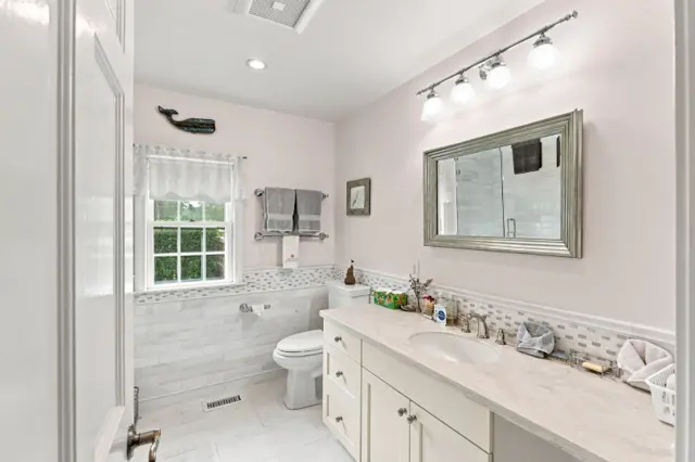 135 Surfside Road photo