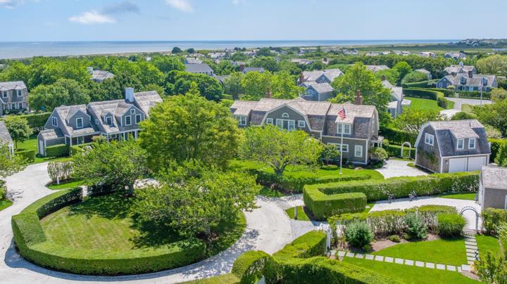 8 Hedge Row, Nantucket — photo 44