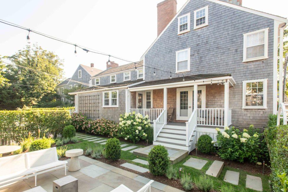 8 Ash Street, Nantucket — photo 1