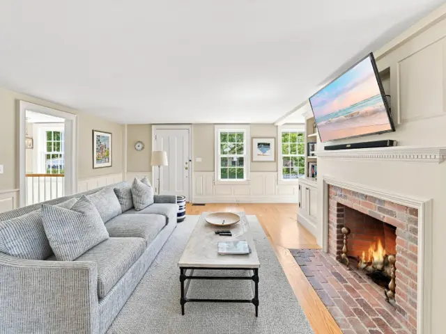 44 & 44B Pine Street photo