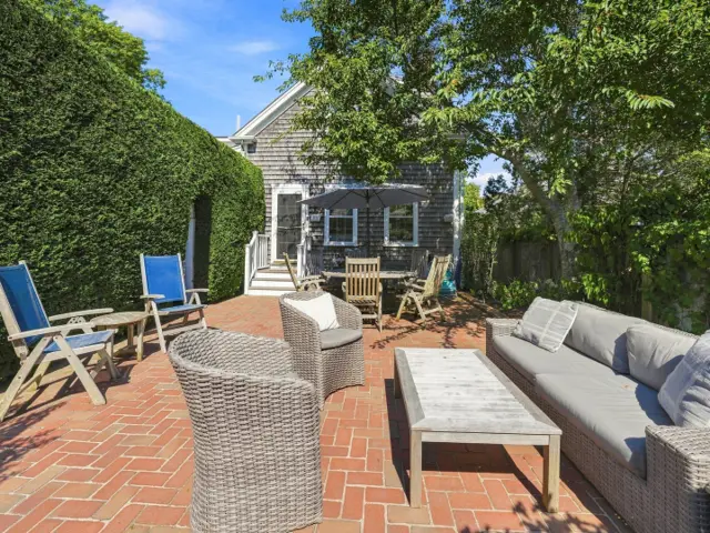 44 & 44B Pine Street photo