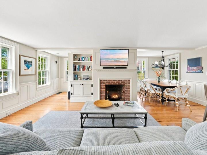 44 & 44B Pine Street, Nantucket — photo 40