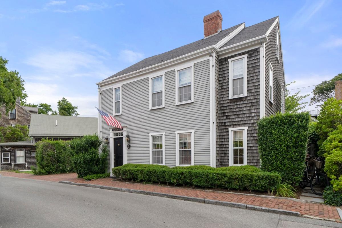 54 Fair Street, Nantucket — photo 2