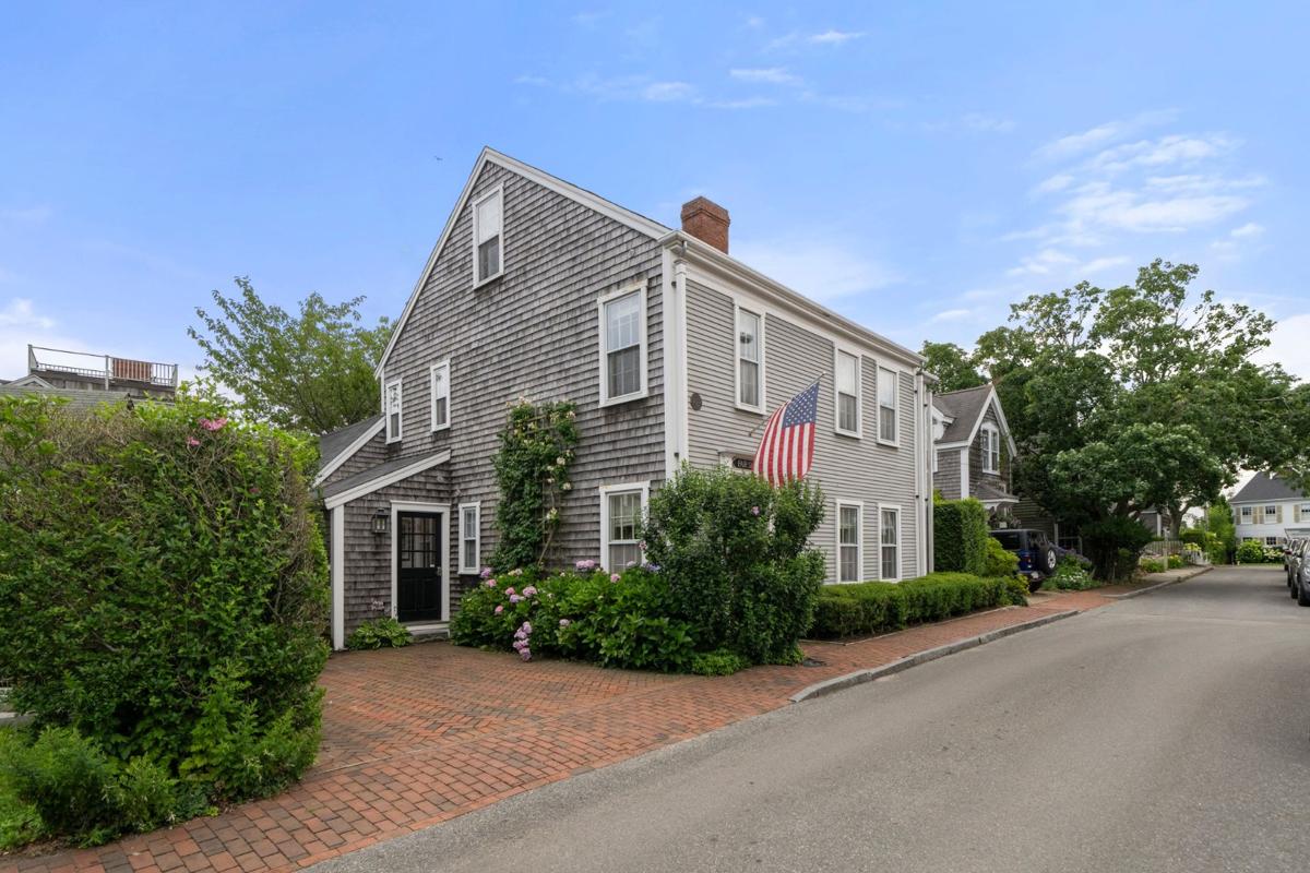 54 Fair Street, Nantucket — photo 3