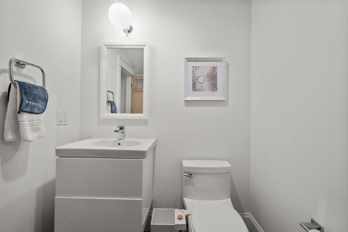 54 Fair Street, Nantucket — photo 40