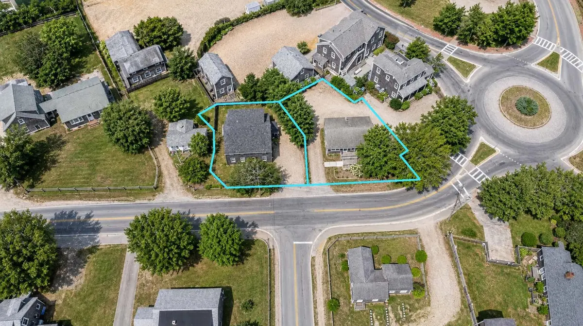 1 & 3 Hooper Farm Road, Nantucket