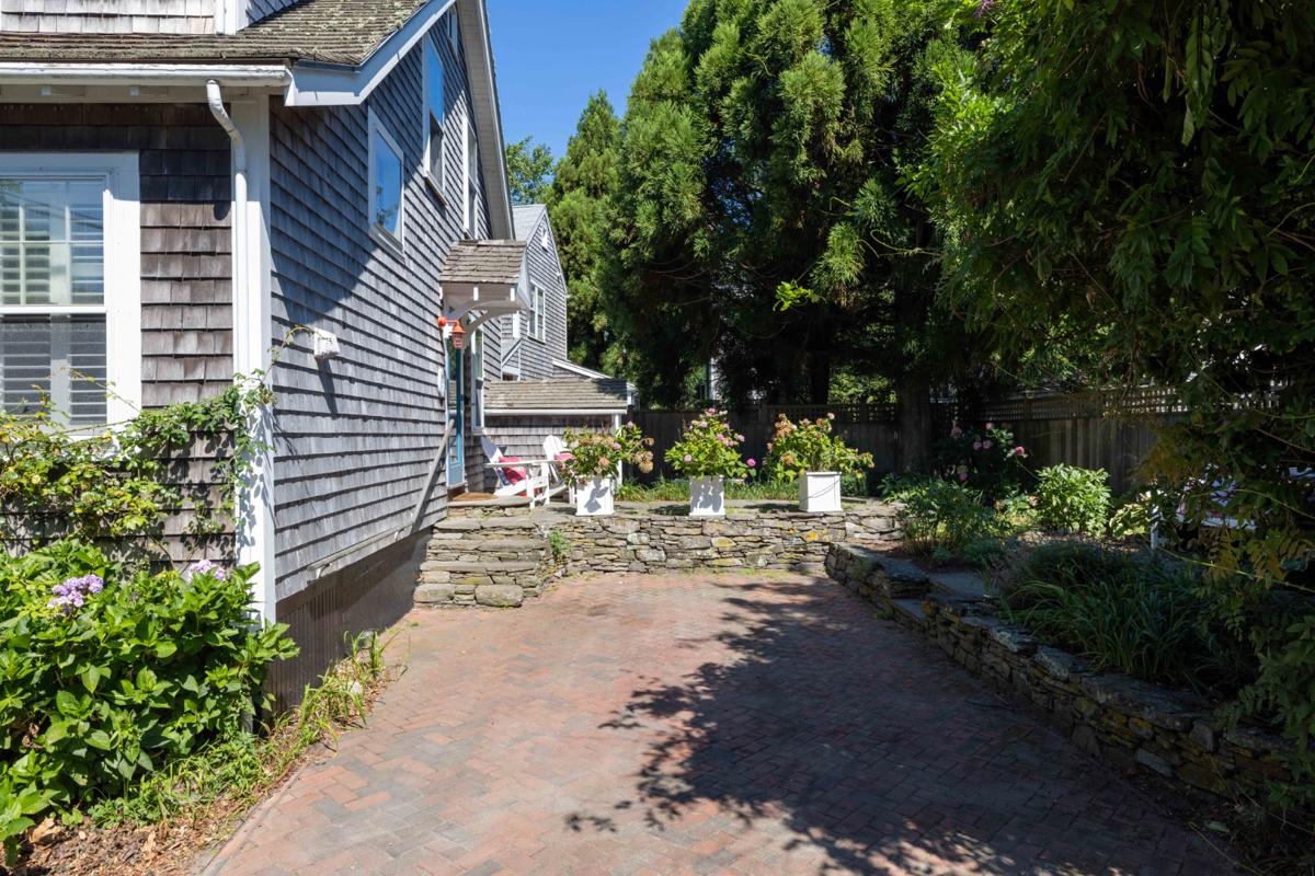 30 Pleasant Street, Nantucket — photo 22