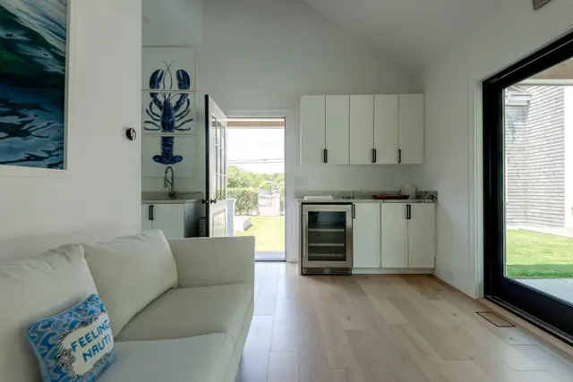 84 Cliff Road photo