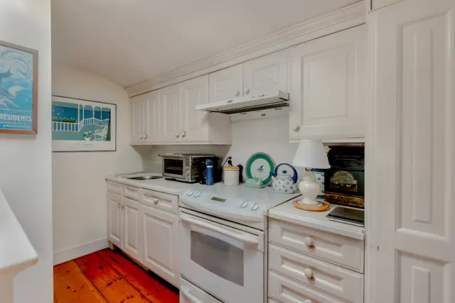 11 Stone Barn Way photo