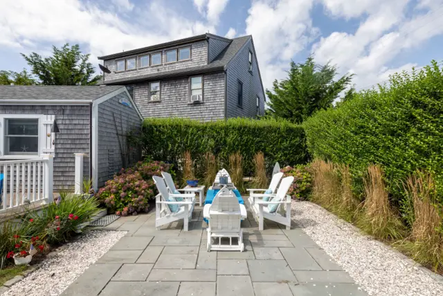 20 Bartlett Road photo