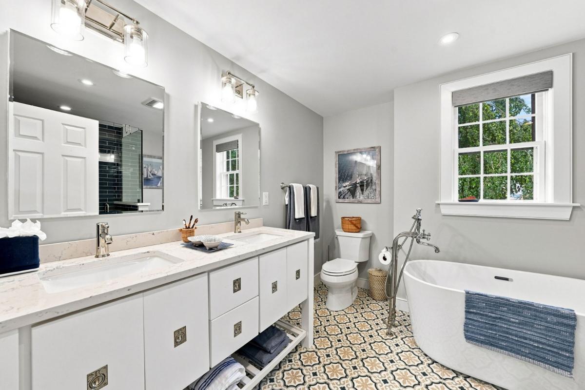17 Washaman Avenue, Nantucket — photo 46