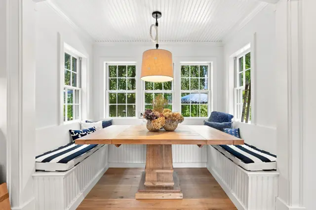 17 Washaman Avenue photo