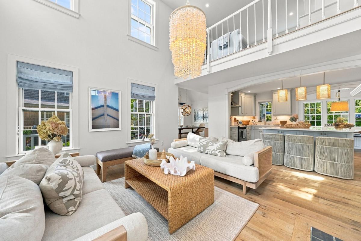 17 Washaman Avenue, Nantucket — photo 9